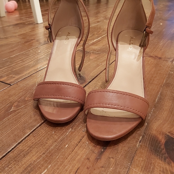 Wedge Sandles - Picture 2 of 2